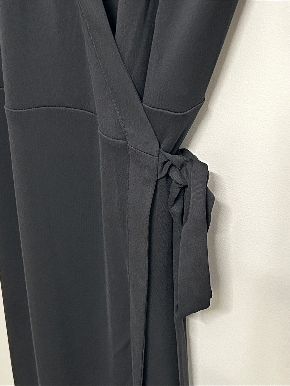 Ann Taylor Wrap Dress in Black NWT - Picture 5 of 8